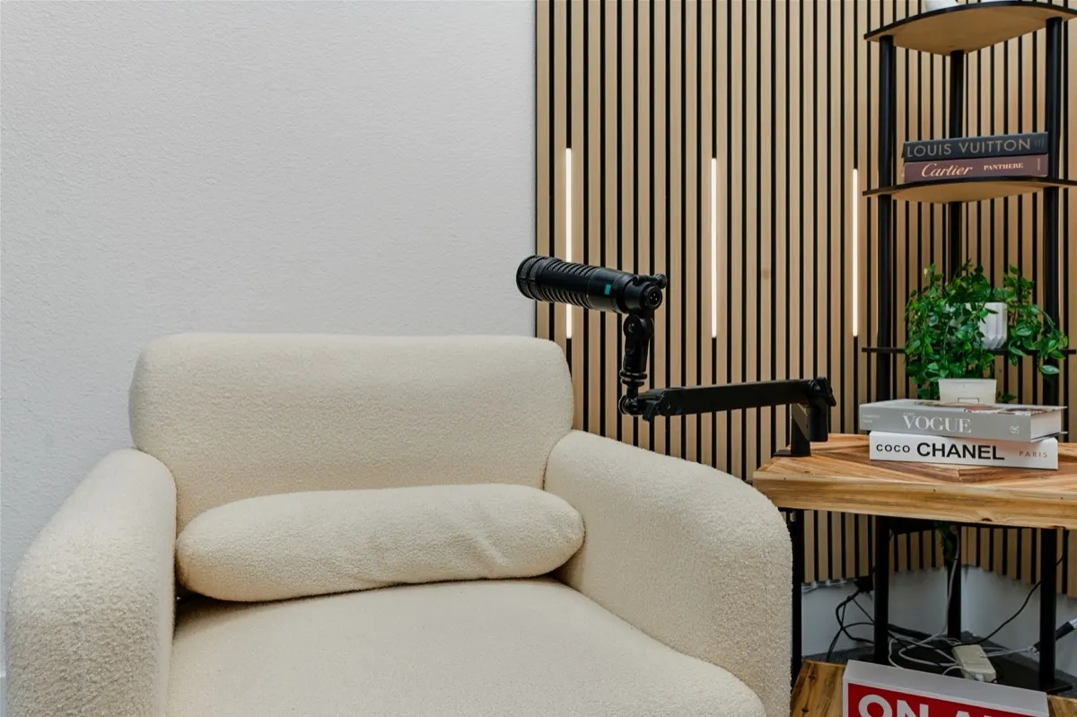 Cozy Corner 12