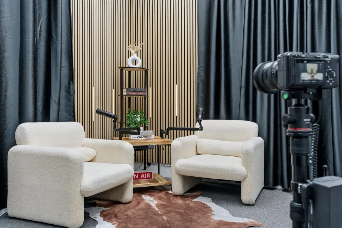 Cozy Corner 9