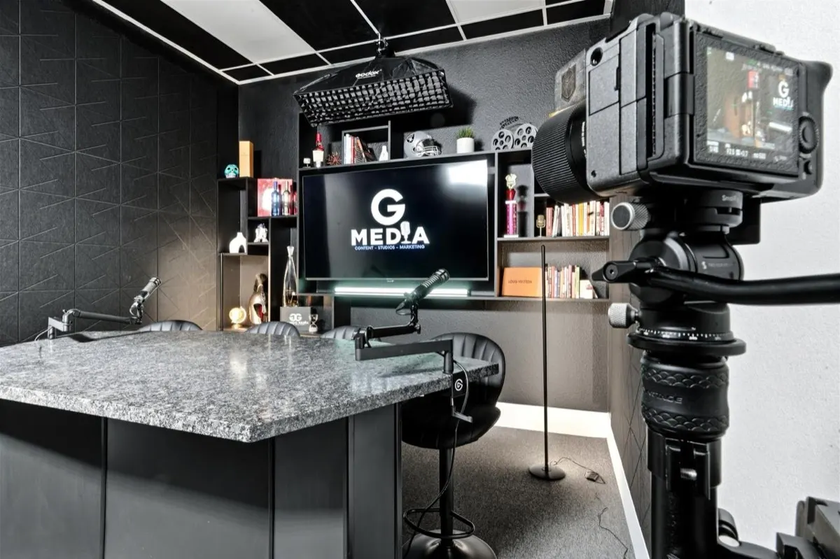 High Roller Studio 14