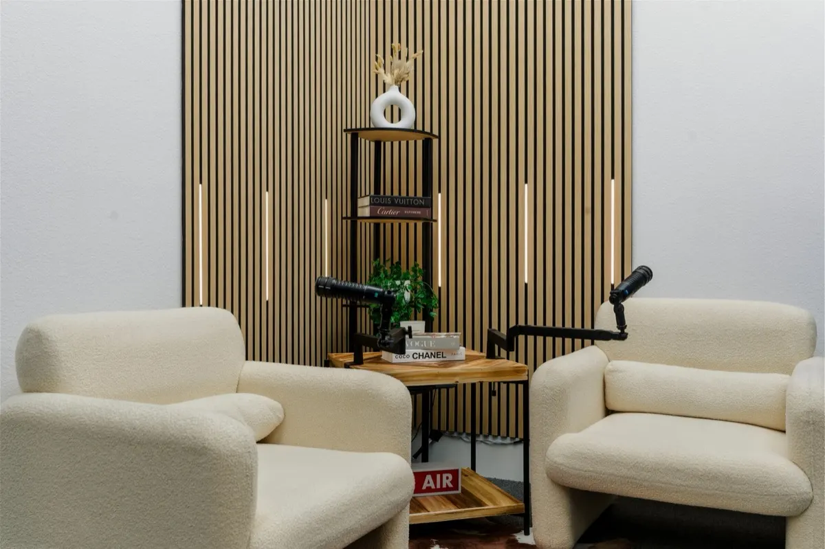 Cozy Corner 1