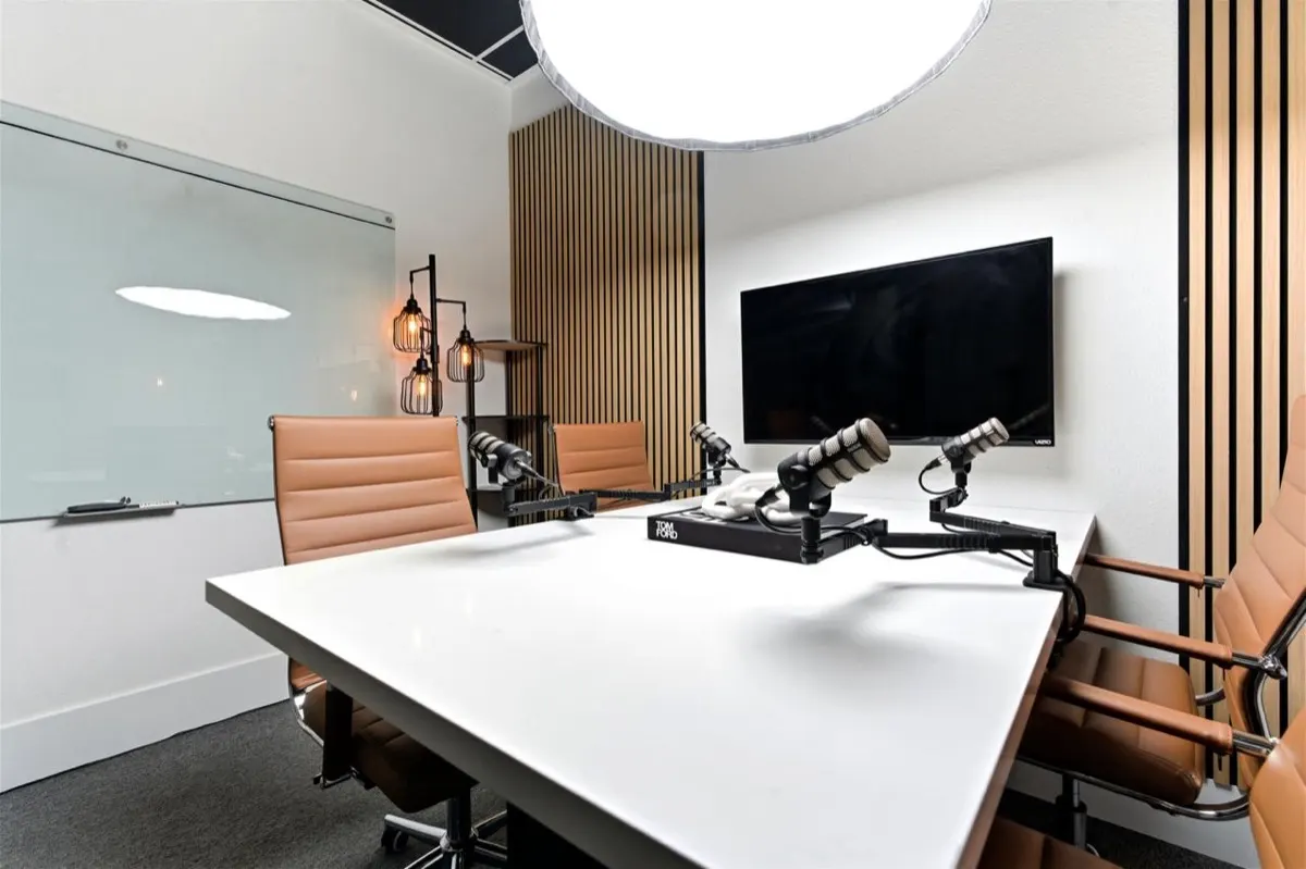 Interview Den 6